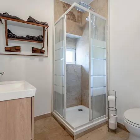 L'atelier De Raymond 아파트 Verfeuil
